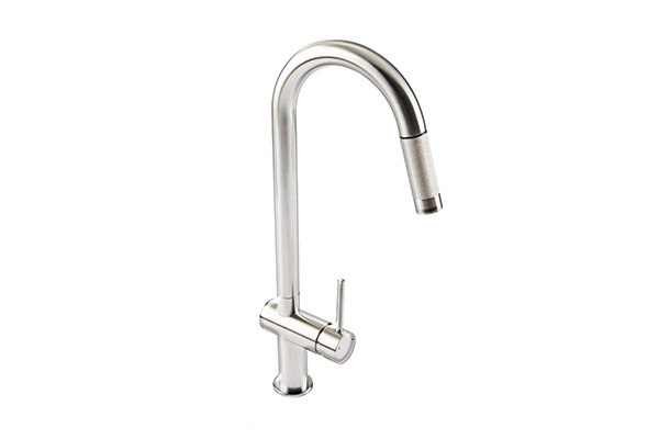 1810 Grande Pull Out Tap 1